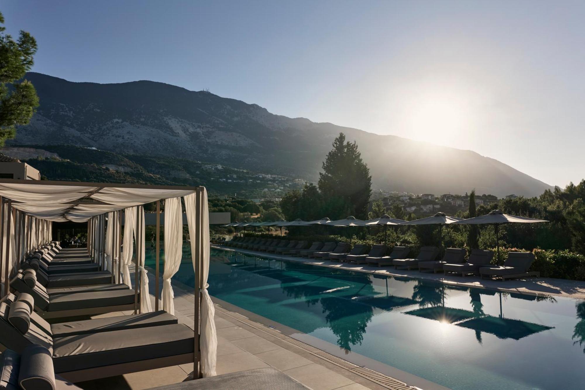 Celestial All Suites Afrato Eksteriør billede