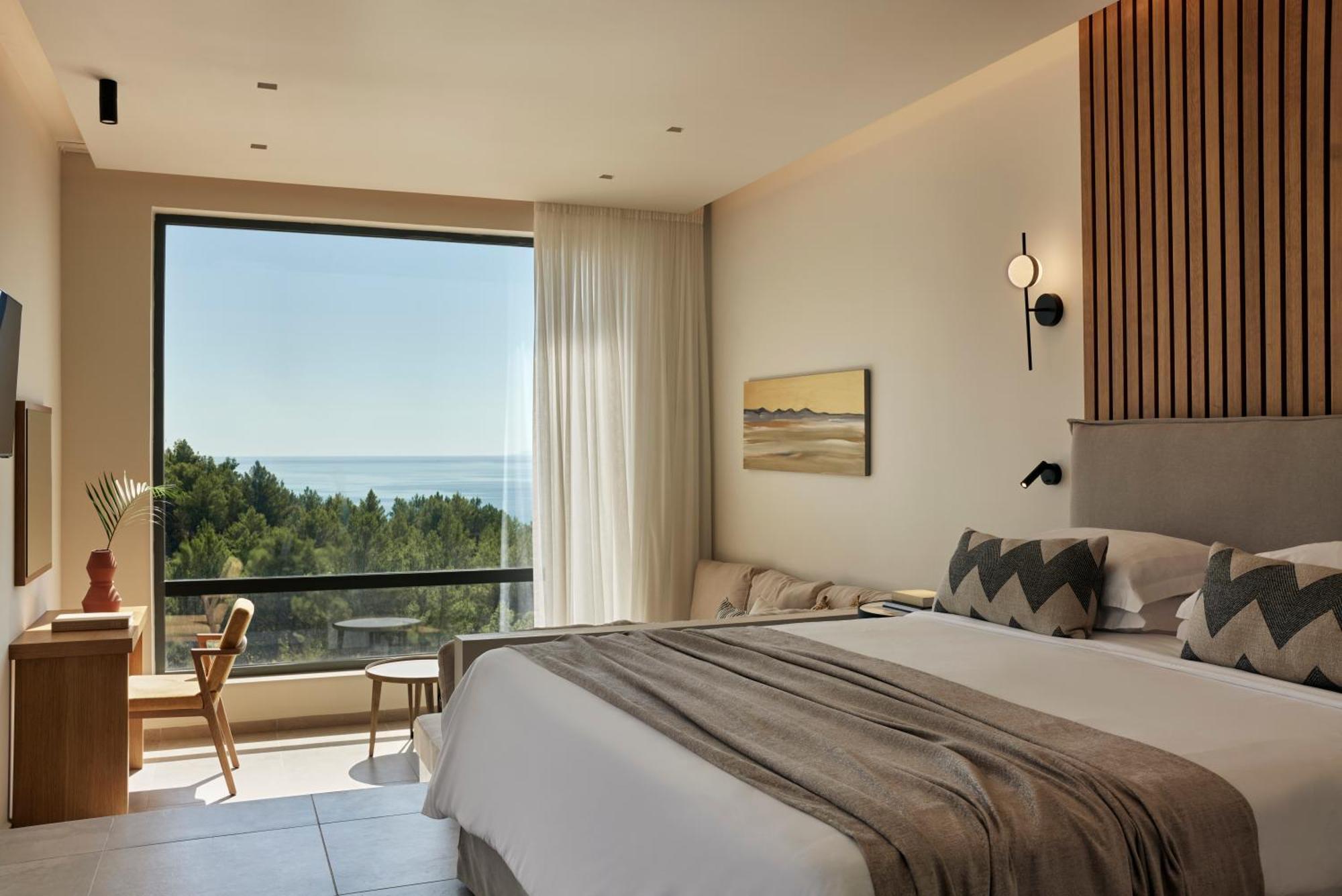 Celestial All Suites Afrato Eksteriør billede