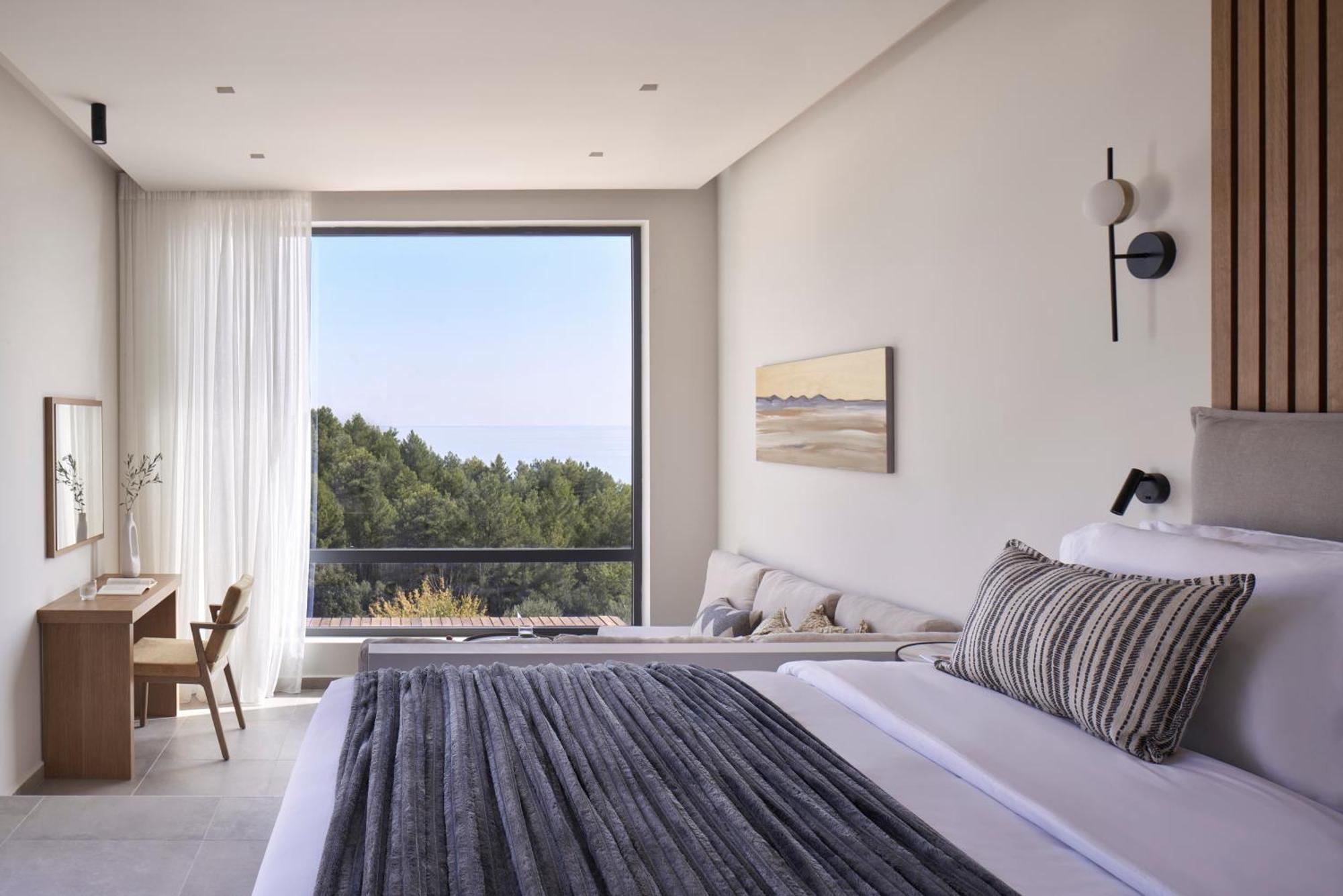 Celestial All Suites Afrato Værelse billede